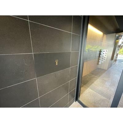 【エントランス】 | Neplus T