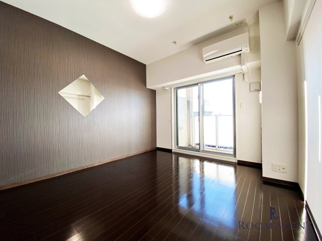 フローラ草平の居間・リビング