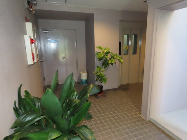 アミューゼ21のエントランス