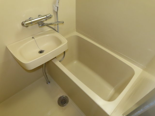 アミューゼ21の浴室