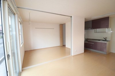 【居間・リビング】 | ペア | リビングルーム ９．８帖