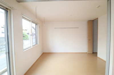 【寝室】 | ペア | 洋室 ６帖