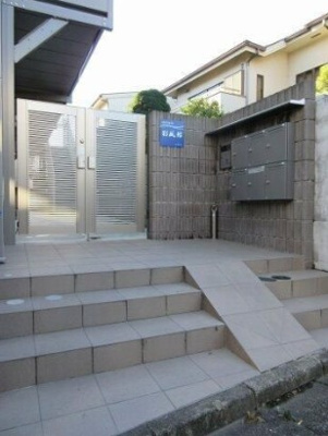 【エントランス】 | 彩風館