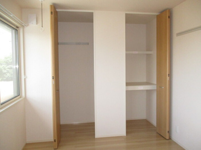 【洋室】 | fraiseⅡ | 洋室収納