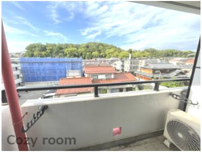 【展望】 | イーストコート垂水町 | 南向きで明るいバルコニーからの眺め