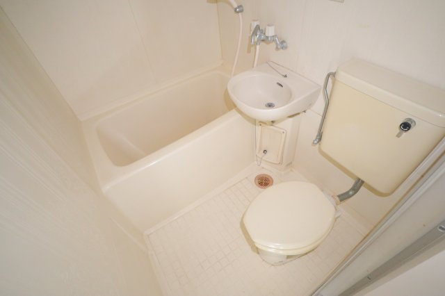 エクシード生駒の浴室