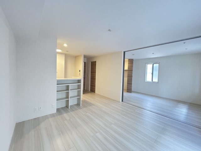 ハイドランジア加茂の居間・リビング