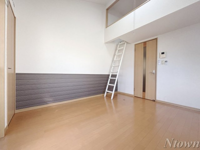 【その他】 | グレイス千種 | ゆったりとした居間です