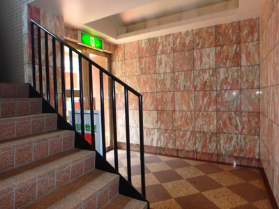 【エントランス】 | ヴァンクリフガーデン