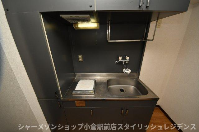 ロイヤルブリッジの玄関|現況と異なる場合は現況を優先します