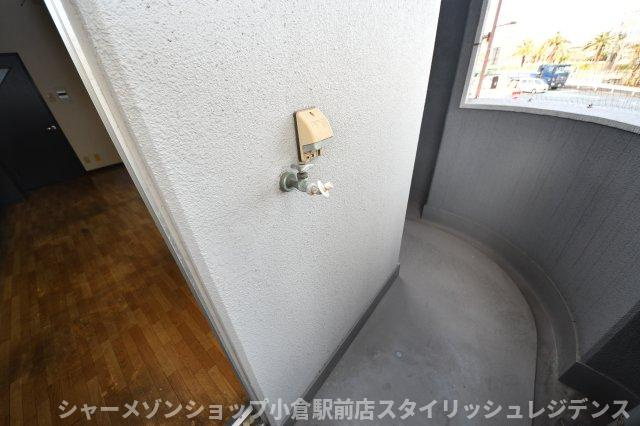 ロイヤルブリッジのバルコニー|現況と異なる場合は現況を優先します