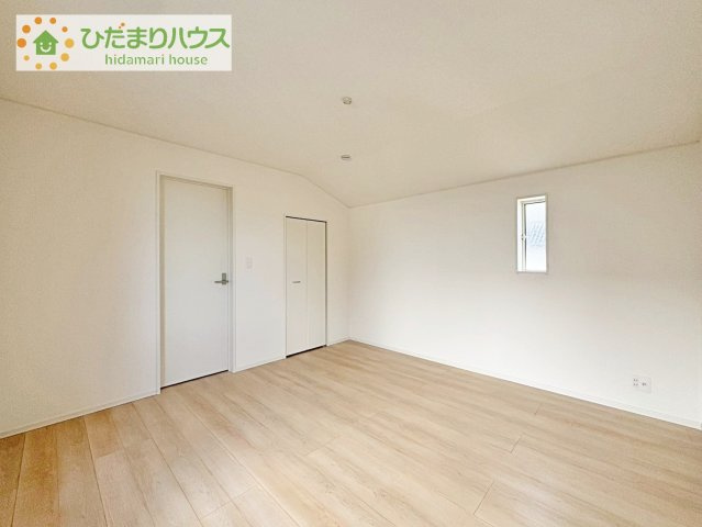 【寝室】 | 守谷市松前台7丁目　新築戸建 | ゆとりのある主寝室！ご家族全員で寝れちゃいます♪