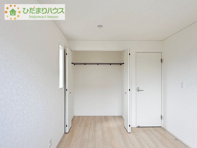 【収納】 | 守谷市松前台7丁目　新築戸建 | 全室にクローゼットが付いていて、お部屋の住空間もスッキリ広々使えそうです(^^)