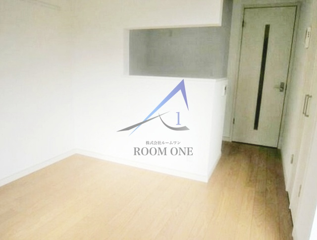 ＲＩＺ大京町の居間・リビング|洋室のお部屋です。