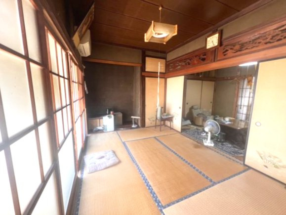 足利市大前町　母屋と作業場付き♪の和室