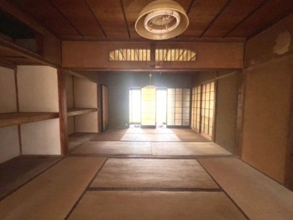 足利市大前町　母屋と作業場付き♪の和室