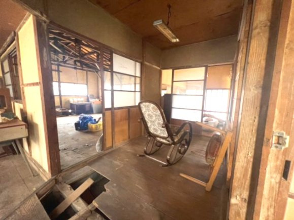 足利市大前町　母屋と作業場付き♪の庭