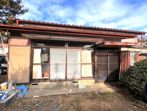 足利市大前町　母屋と作業場付き♪
