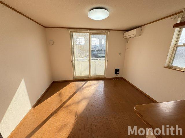 フロレスタナノの居間・リビング