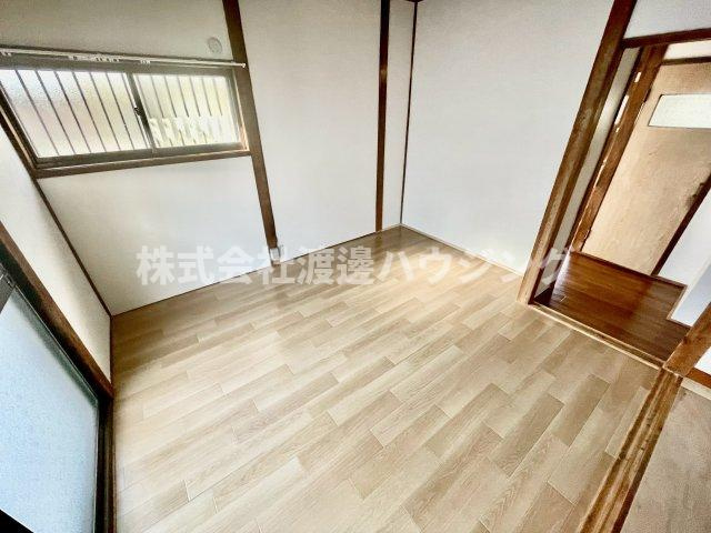 市役所側貸家の寝室