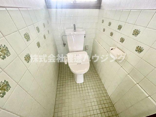 市役所側貸家のトイレ