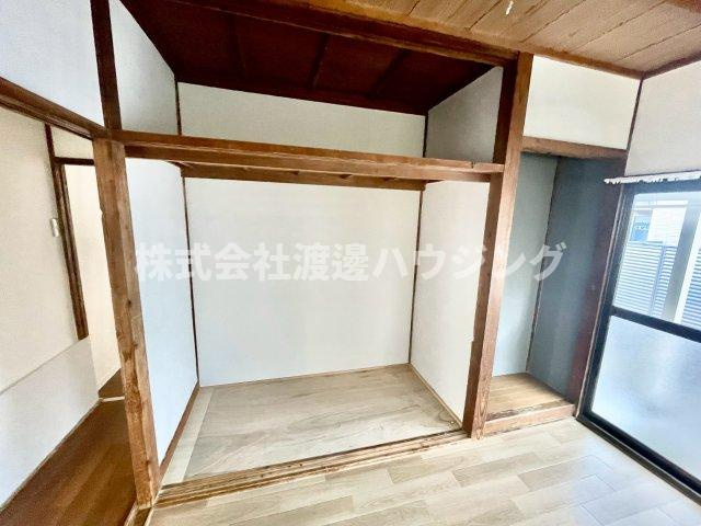 市役所側貸家の収納