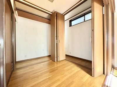 【収納】 | 山科区川田御出町　中古戸建 | 【クローゼット】