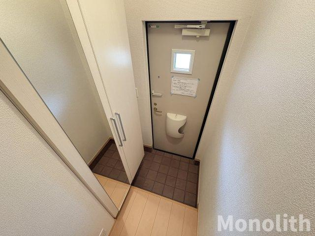 メゾンなでしこの玄関