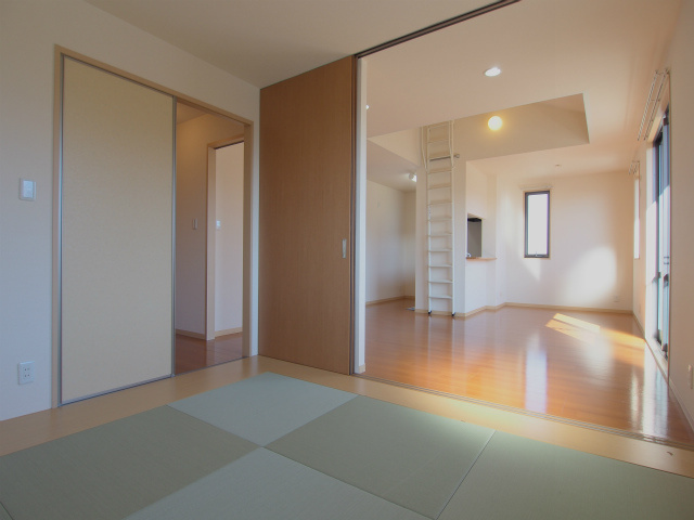 フィオレンテ　A棟の和室