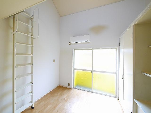 シングルモアの洋室|洋室です