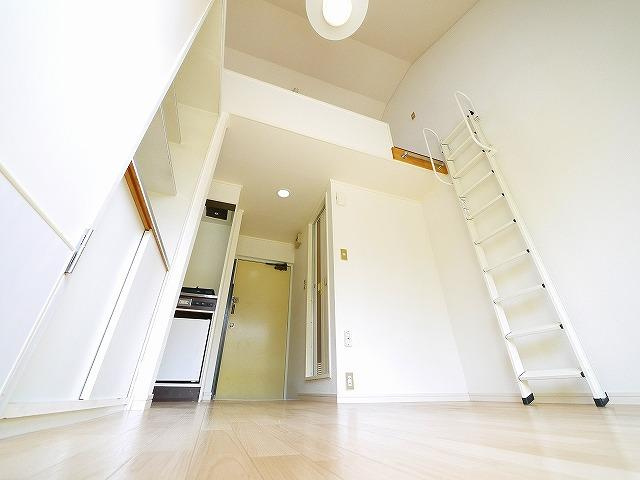 シングルモアの居間・リビング|ゆったり過ごせるリビングです