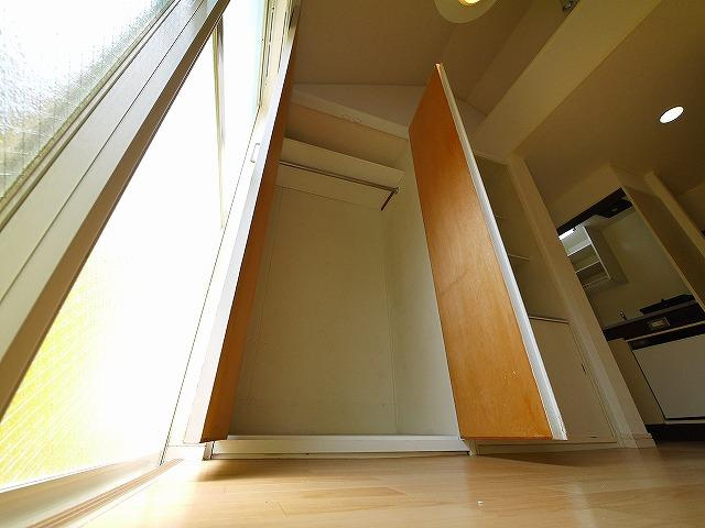 シングルモアの収納|便利な収納スペースです