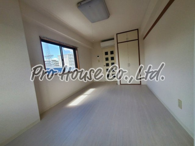 【居間・リビング】 | SUNNY HEIGHTS | 室内の写真は別号室のものになります。