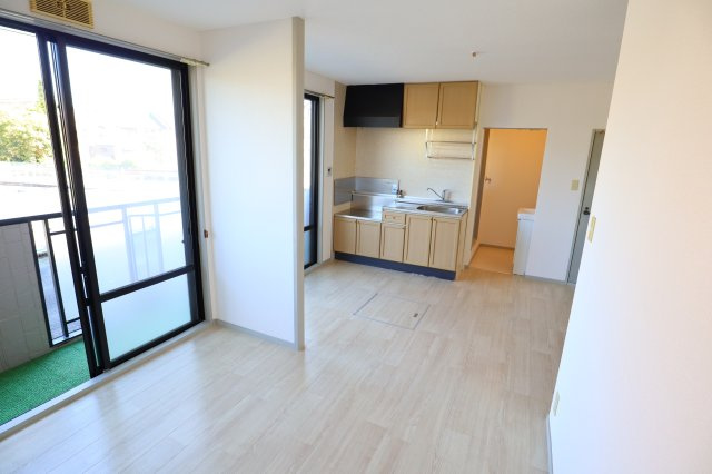 アルファ生駒の居間・リビング