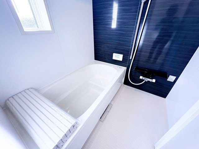 クレイドルガーデン阪南市箱作第２の浴室