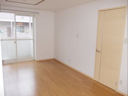 ローズレジデンスⅠの居間・リビング|その他部屋・スペース