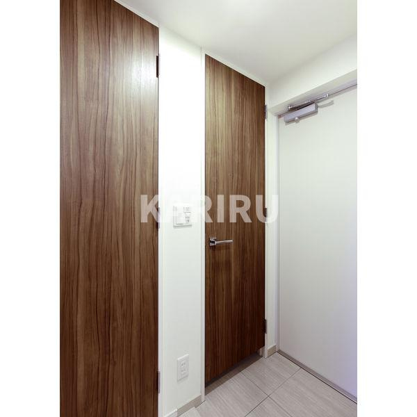 エステムプラザ京橋IIIリベルタの収納