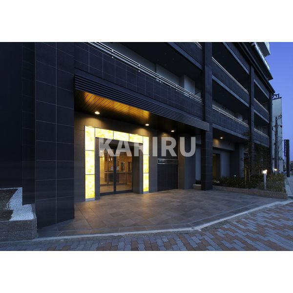 エステムプラザ京橋IIIリベルタのエントランス