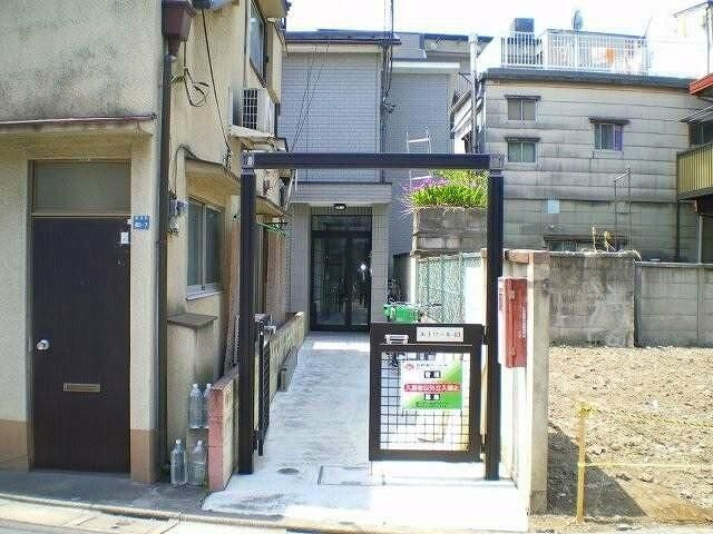 エトワール４３のエントランス