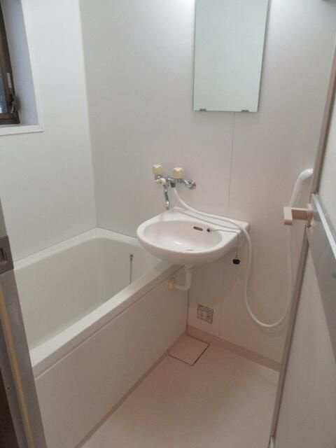 エトワール４３の浴室