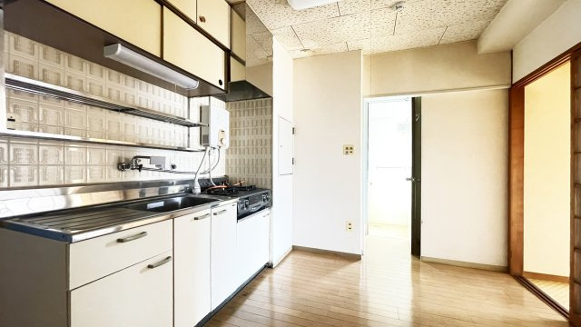 スタンダードビルの居間・リビング