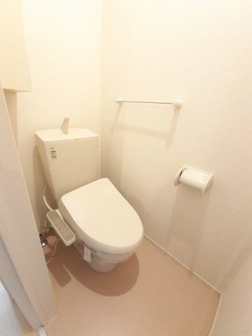 フレグランスのトイレ|落ち着いたトイレです