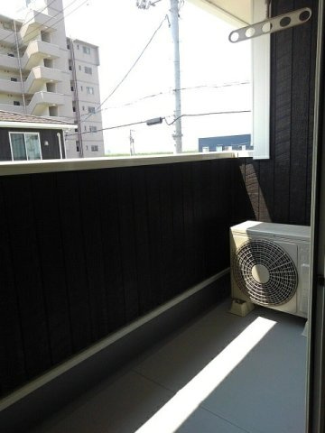 ファミール　ｆｕｌ　ｆｕｌ　Ｂのバルコニー|外からの目が気にならないバルコニーで洗濯物が干せます