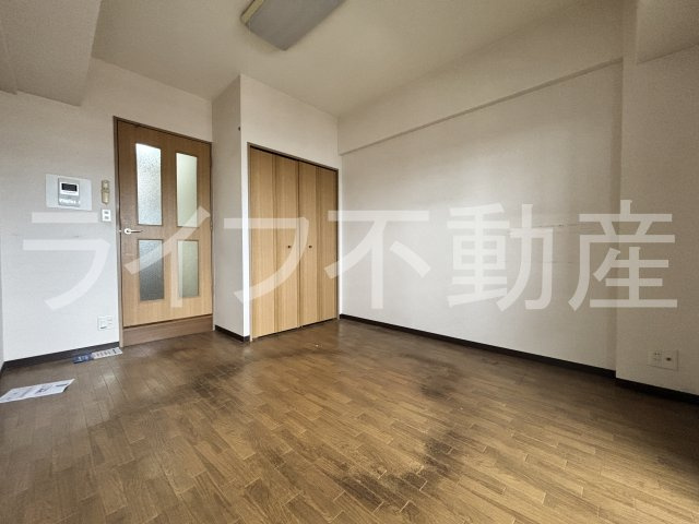 リバーサイド金岡五番館の居間・リビング|居間です