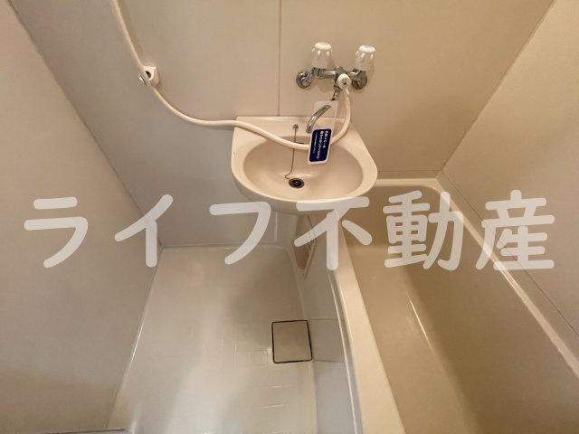 リバーサイド金岡の洗面所