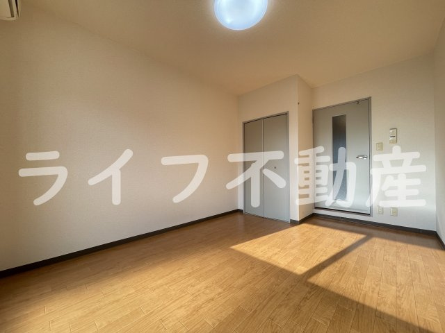 リバーサイド金岡の居間・リビング