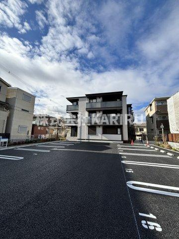 D-ROOM・MBの駐車場