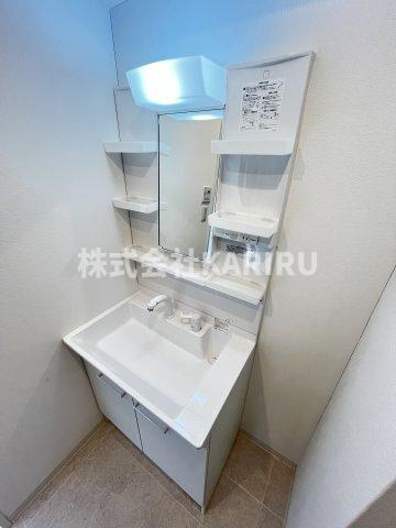 大阪市都島区都島南通２丁目の賃貸マンションの洗面所