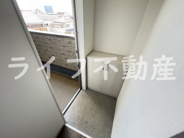 アート東大阪Bの玄関|玄関です