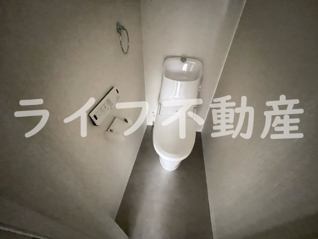 アート東大阪Bのトイレ|シンプルで使いやすいトイレです